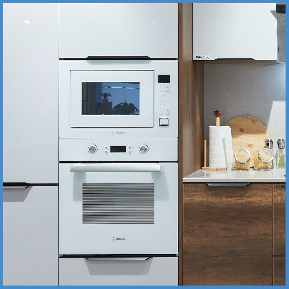 Lò vi sóng Malloca MW 927BG-trắng