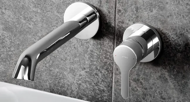 Vòi chậu rửa mặt TOTO âm tường