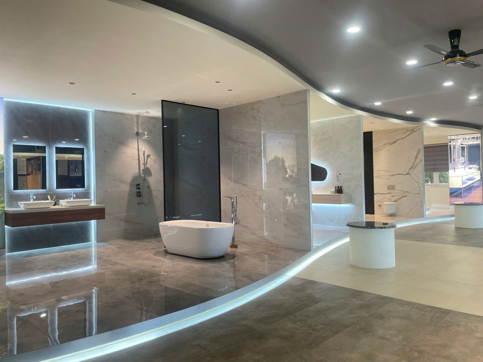 Tầm quan trọng của việc mua bồn tắm tại đại lý ủy quyền